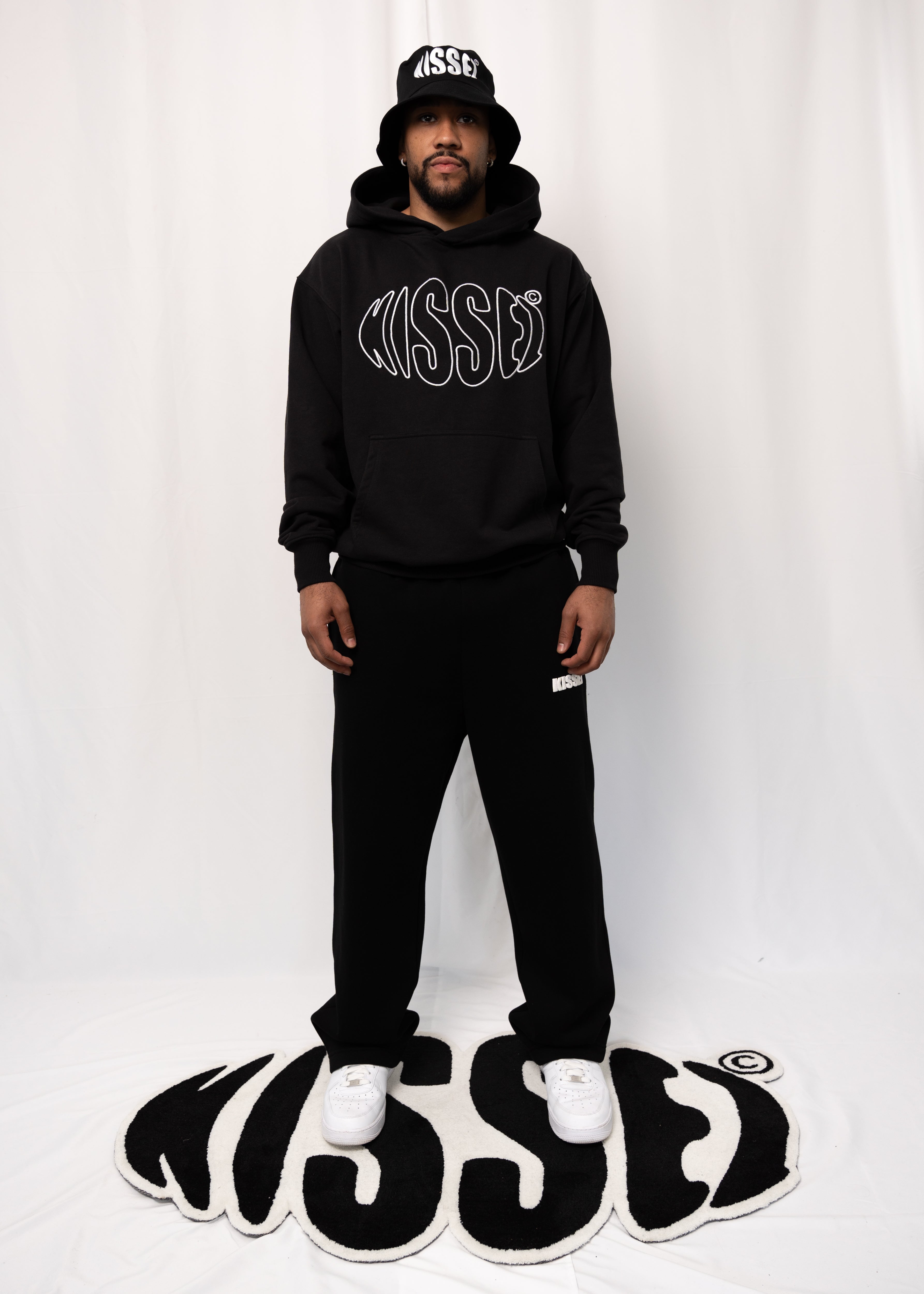 BASIC HOODIE BLACK