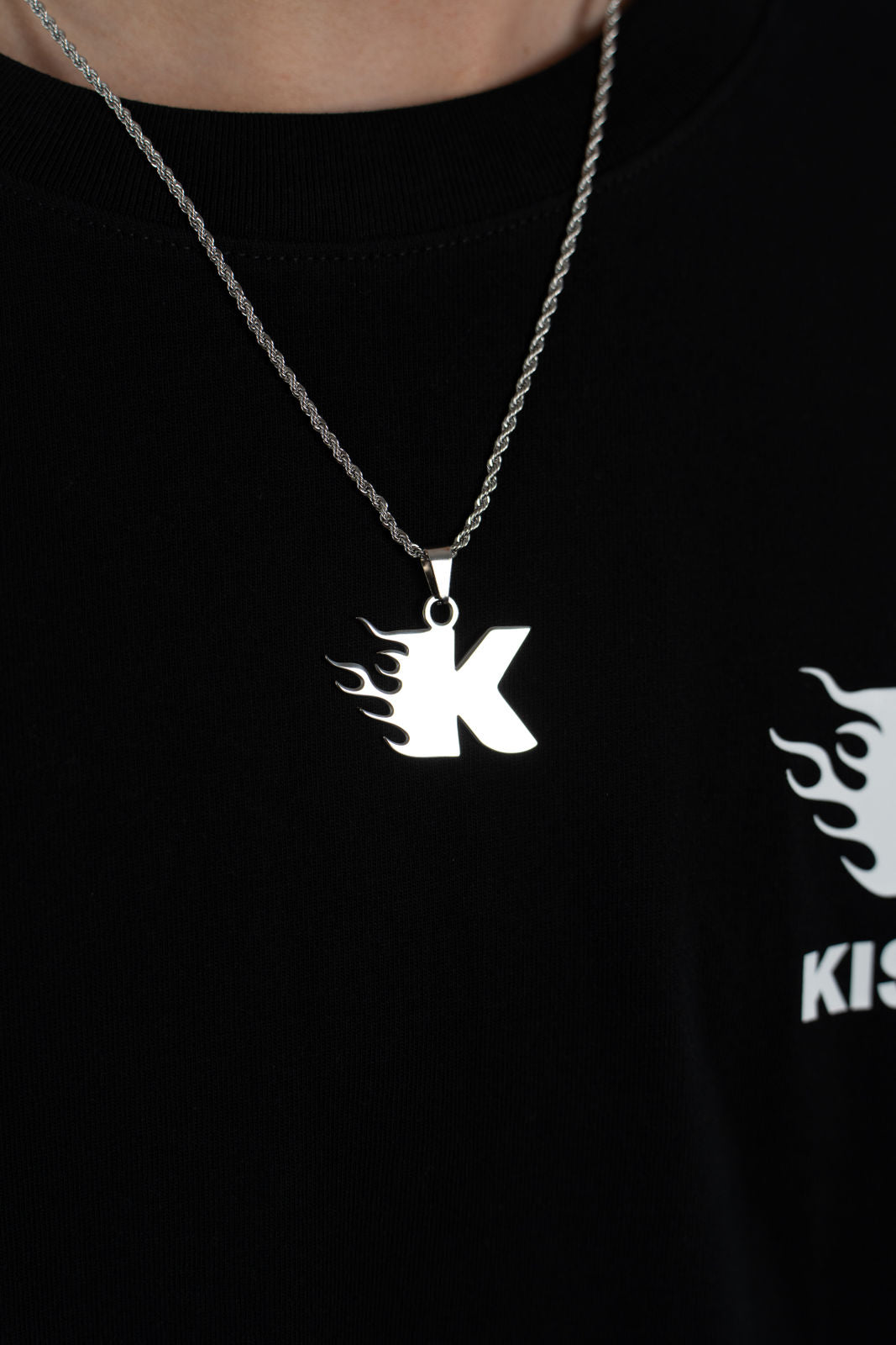 HOT KISSEZ CHAIN