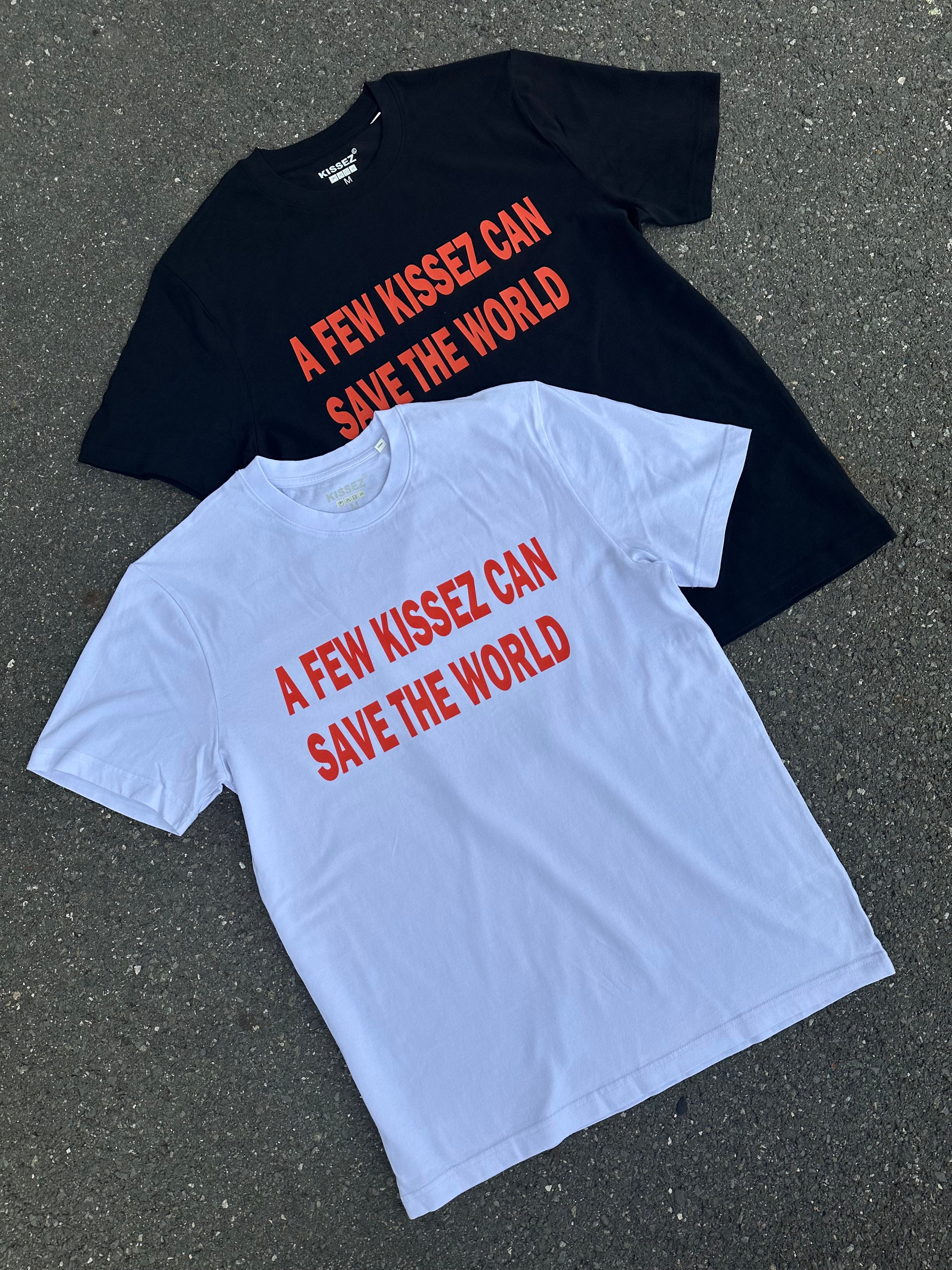 A FEW KISSEZ TEE CORAL