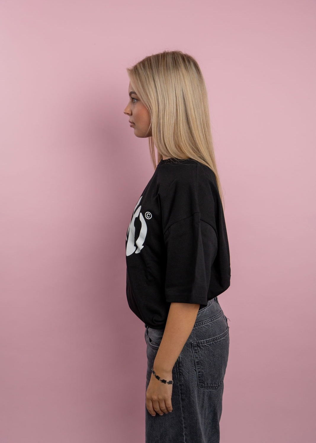 BASIC LOGO TEE BLACK/WHITE